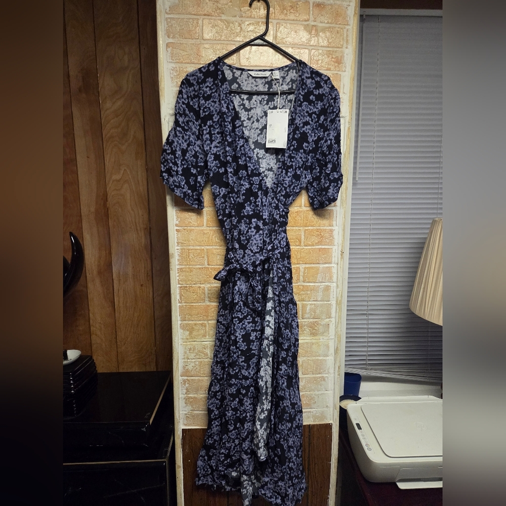 & Other Stories Floral Wrap Dress (US 12)